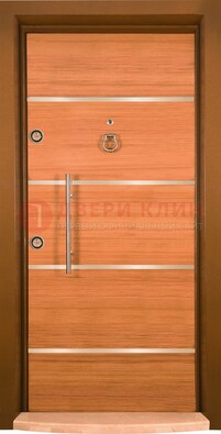 Коричневая входная дверь c МДФ панелью ЧД-11 в частный дом в Костроме