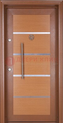 Коричневая входная дверь c МДФ панелью ЧД-33 в частный дом в Костроме