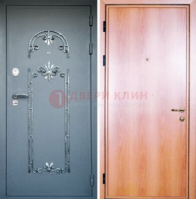 Железная дверь с ковкой ламинат внутри ДК-11 в квартиру в Костроме