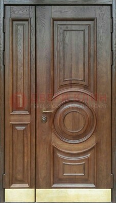 Коричневая двухстворчатая дверь с массивом дуба ДМД-71 в Костроме