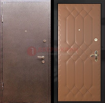 Коричневая металлическая дверь с порошковым окрасом ДП-22 в Чебоксарах