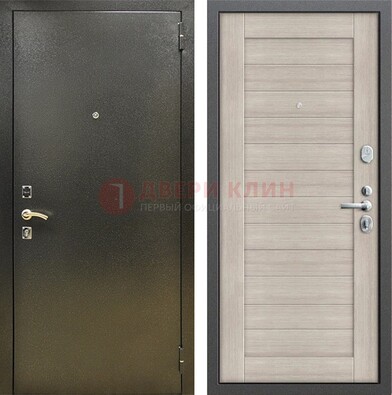 Стальная темно-серая дверь с порошковой отделкой и МДФ панелью ДП-278 в Костроме