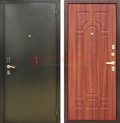 Входная темно-серая дверь с порошковой отделкой и МДФ Миланский орех ДП-281 в Костроме