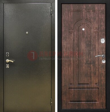 Темно-серая металлическая дверь с порошковым покрытием и МДФ коричневая ДП-292 в Костроме