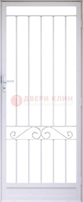 Белая стальная решетчатая дверь с волютами ДР-30 в Костроме