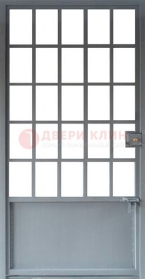 Металлическая решетчатая дверь в сером цвете ДР-7 в Костроме